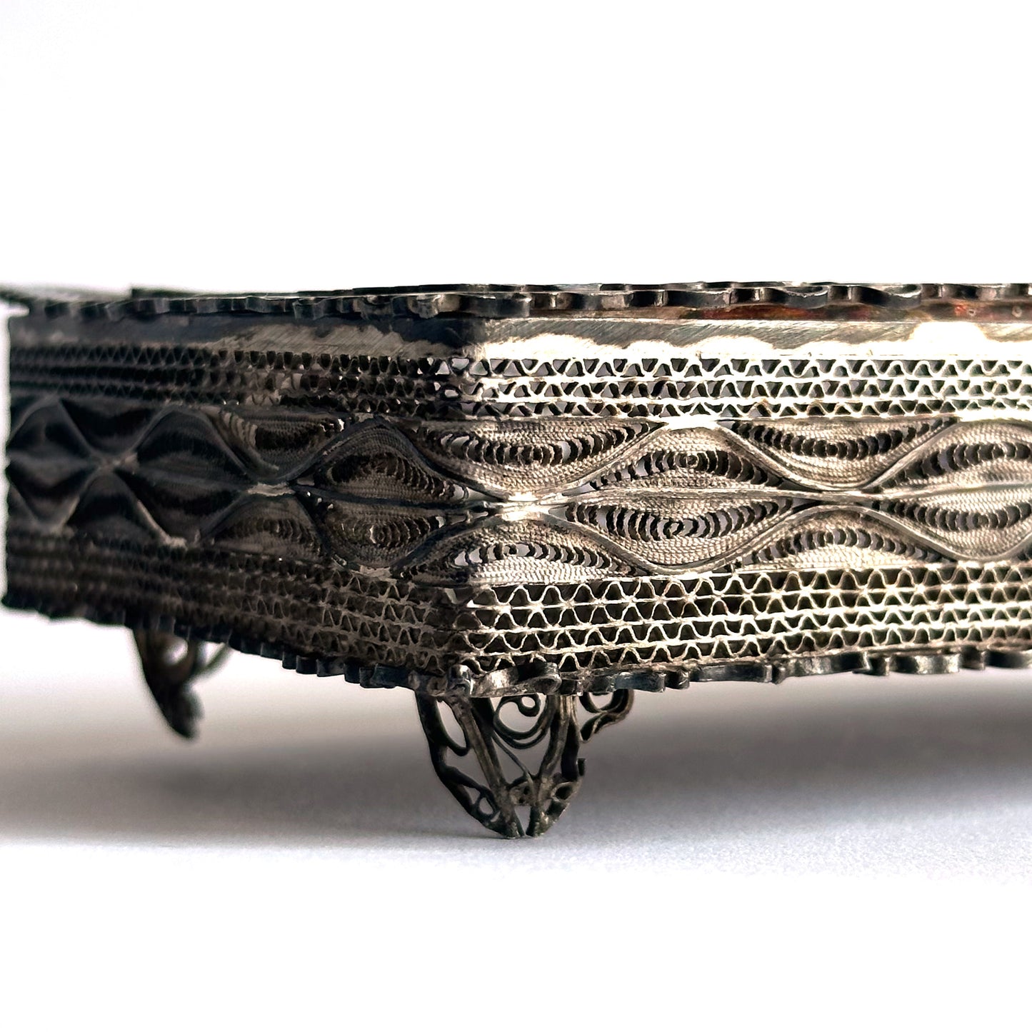 Mid-Century Silver Filigree Woven Floral Motif Trinket Box