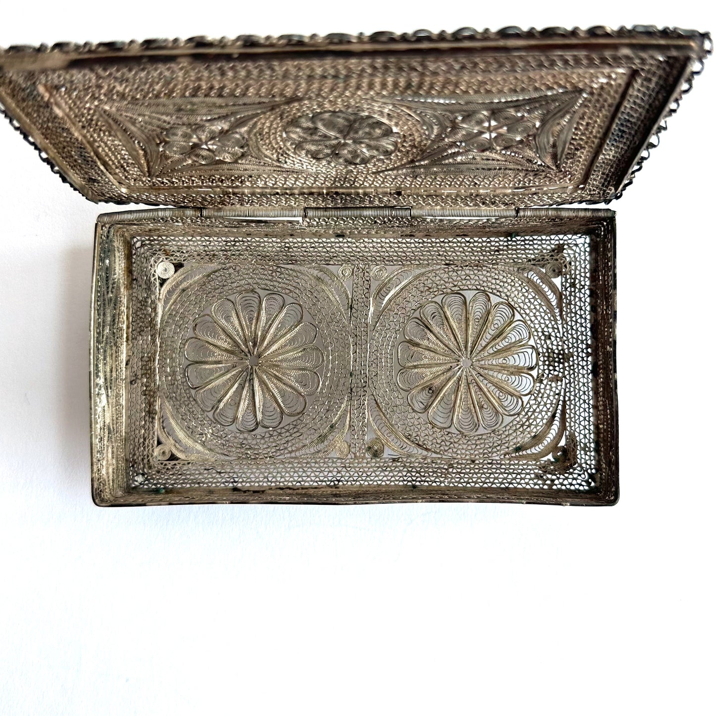 Mid-Century Silver Filigree Woven Floral Motif Trinket Box