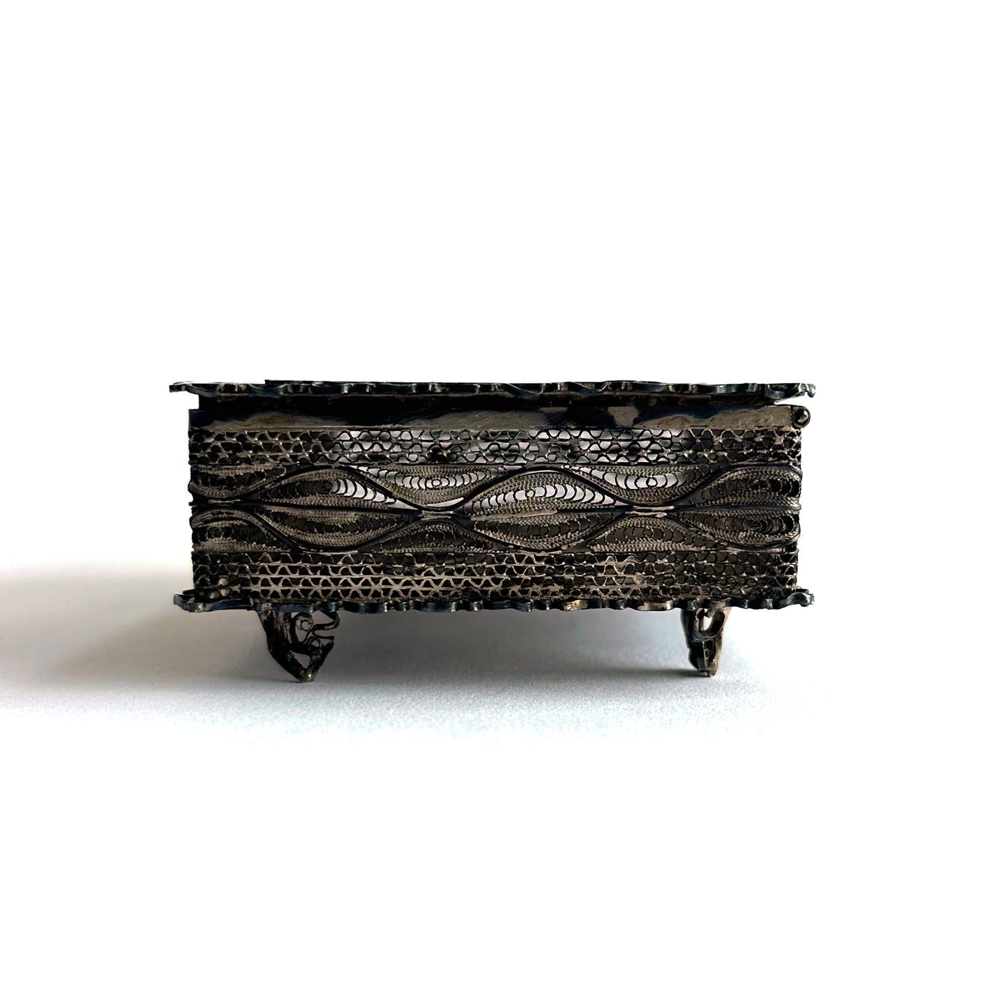 Mid-Century Silver Filigree Woven Floral Motif Trinket Box