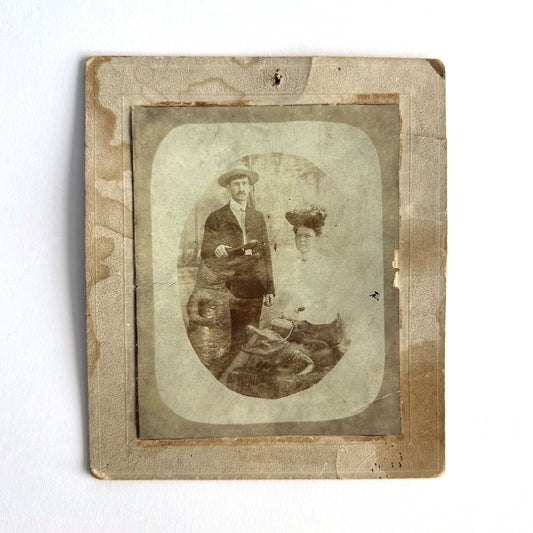 Early 1900's St. Louis Exposition Novelty Studio Cabinet Card - Alligator Hunting Scene